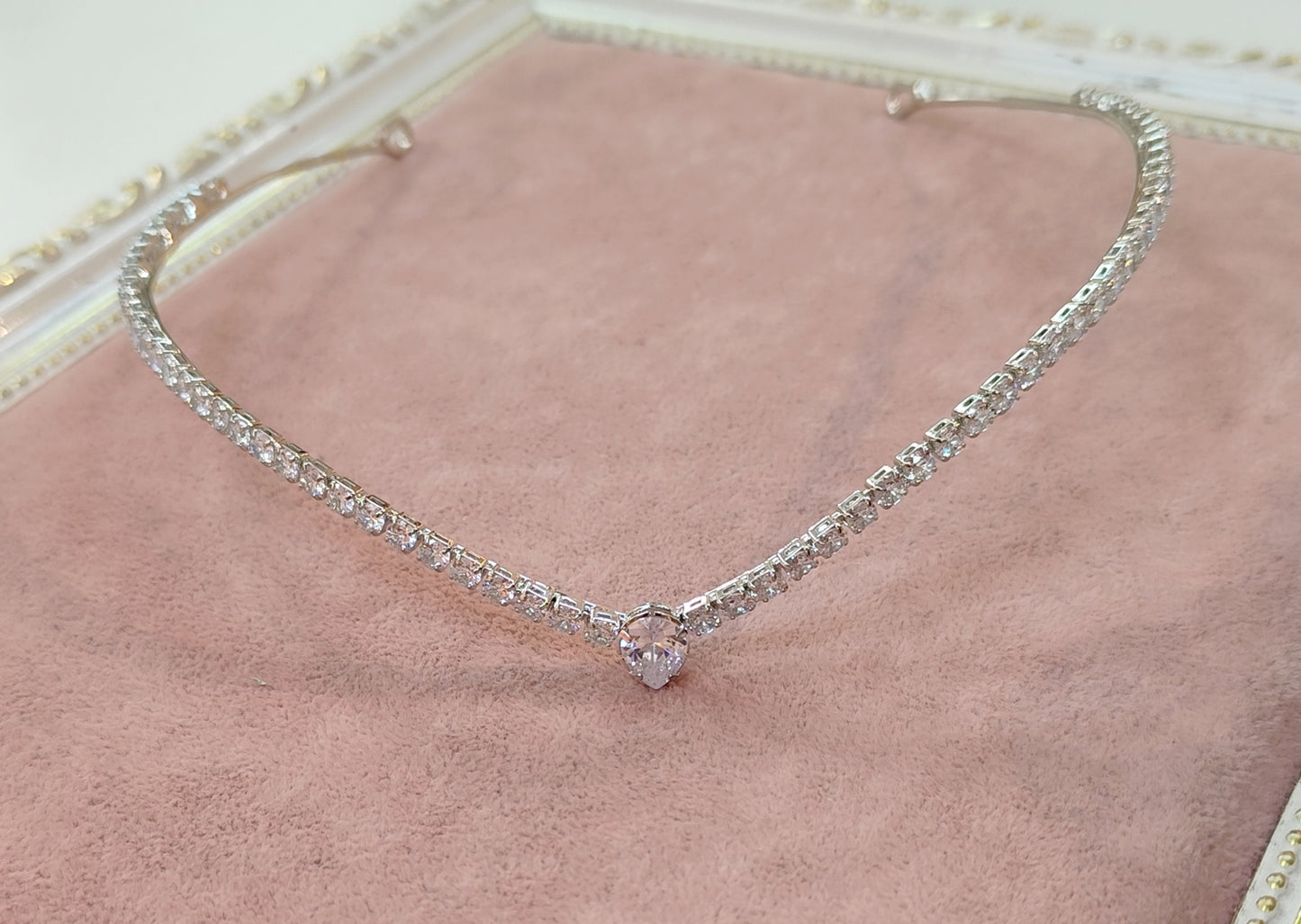 Testeira de noiva com zircônia 20DDB0A