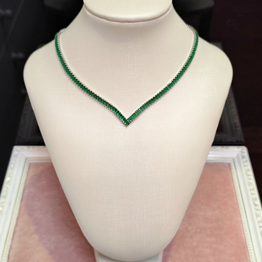 Colar de zircônia verde 21275E4